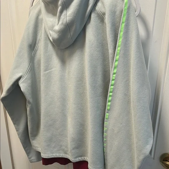 Under Armour Green Sweatshirt - Picture 5 of 5